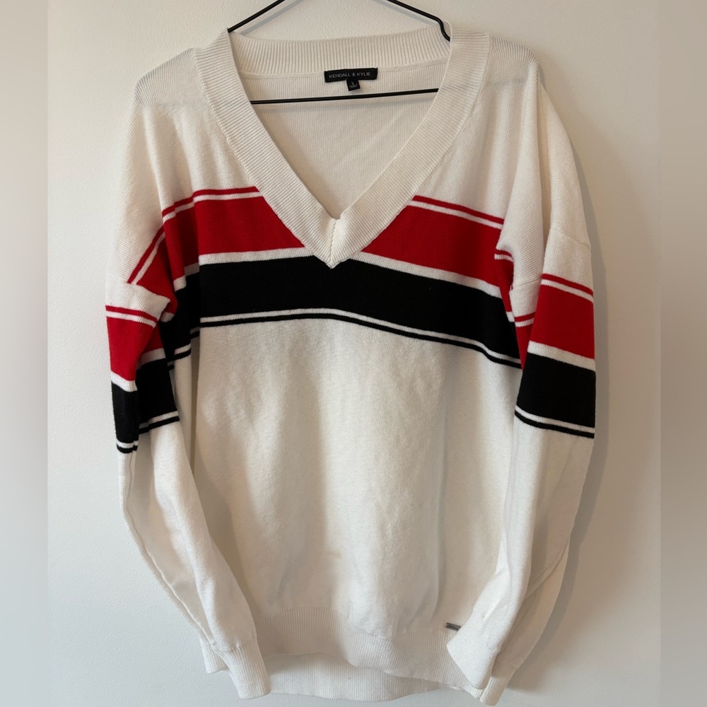 * 3 FOR $20 * Kendall & Kylie Varsity Sweater | Size L | EUC